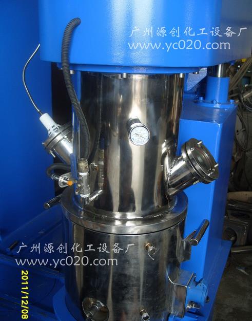 【電動真空攪拌機(jī)】物料攪拌的實(shí)質(zhì)特點(diǎn)